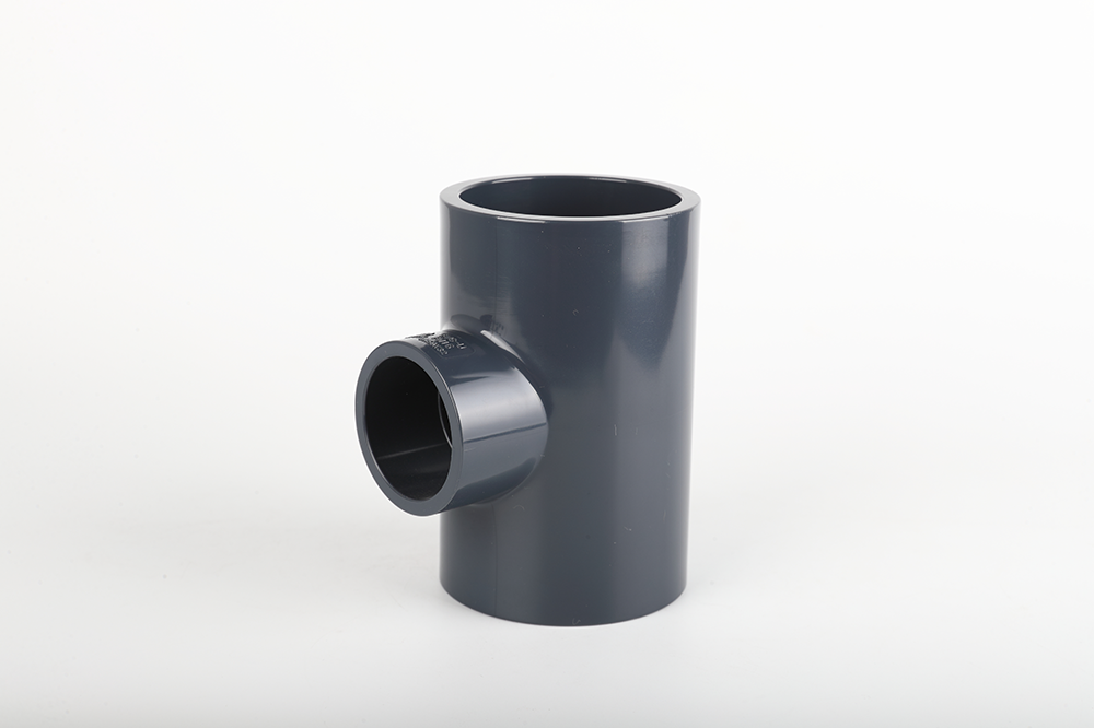 重兴镇异径三通